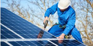 Installation Maintenance Panneaux Solaires Photovoltaïques à Suzan